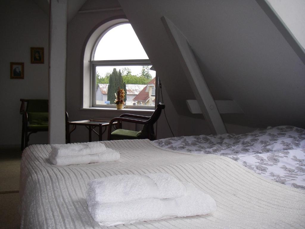 Mikkelborg Kro Rødding Kamer foto